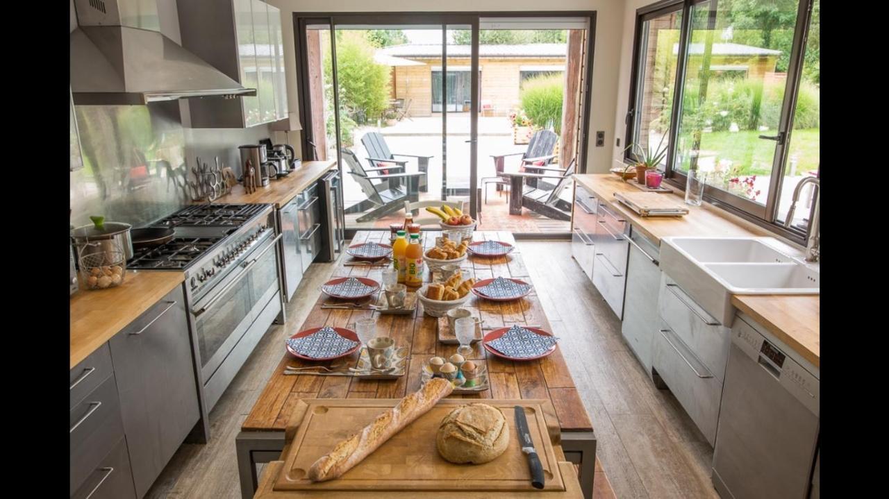 Quixote Bed & Breakfast Grosrouvre Bagian luar foto